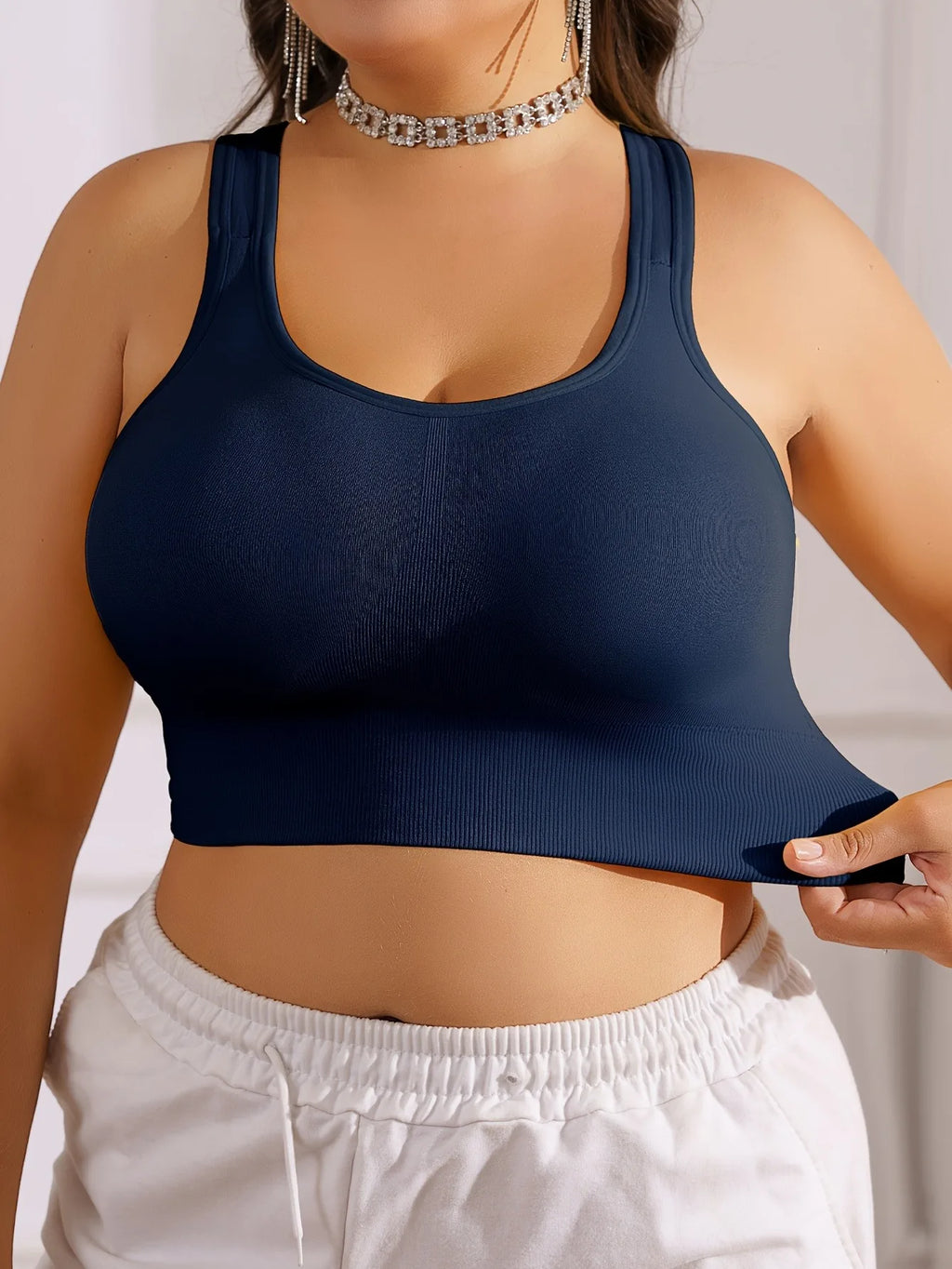 Plus Size Women's Sports Bra with Cross Straps And Padding,Push-Up,Comfortable,High-Elasticity,Breathable,Skin-Friendly