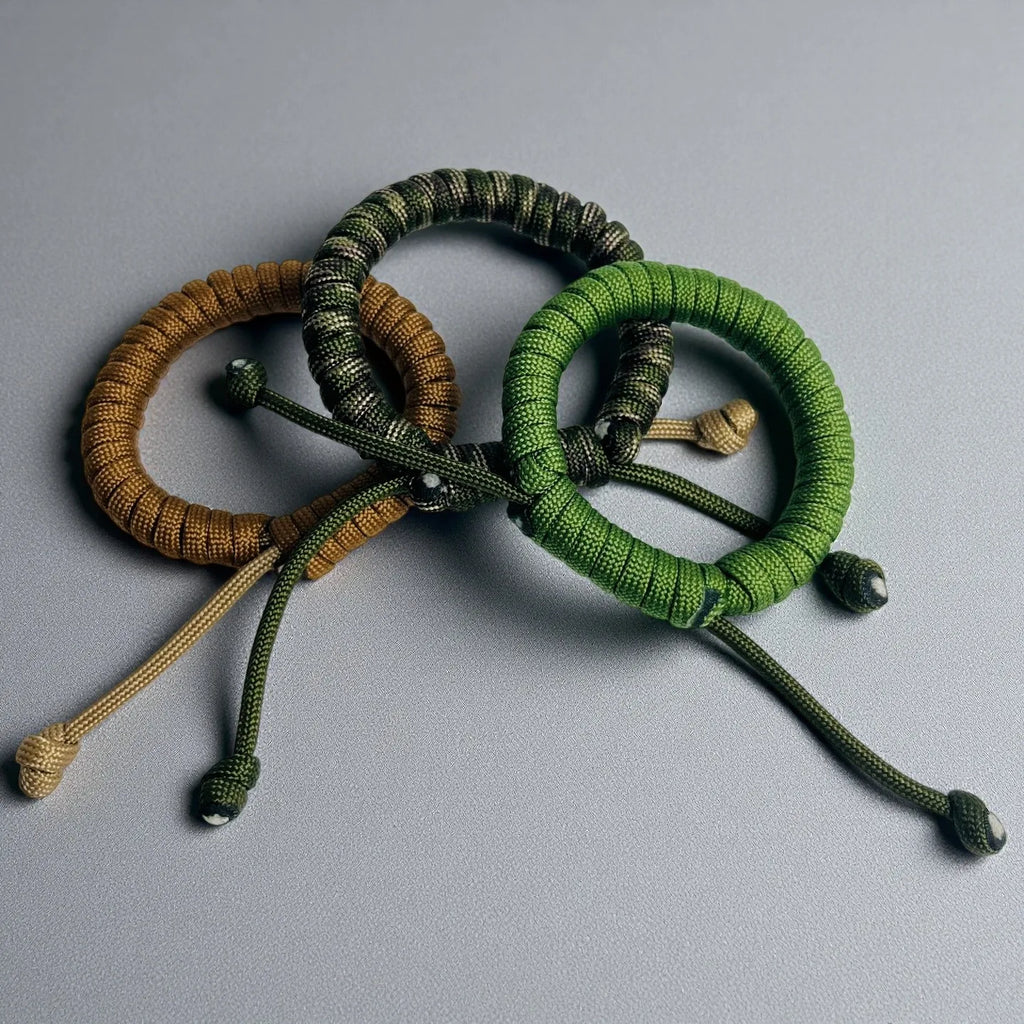Paracord Survival Wrist Strap Adjustable, Tactical Camping Hiking Rope Gear, Outdoor Emergency Survival Cord