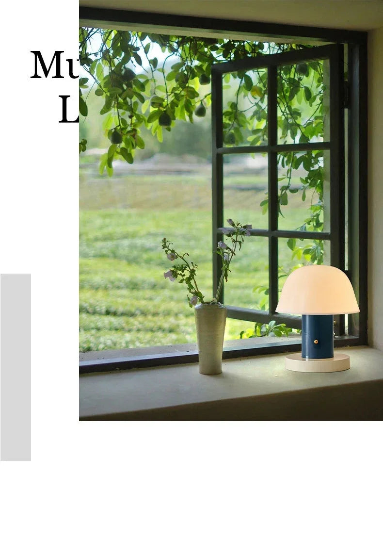 Nordic Danish Retro Small Table Lamp Charging Touch Desk Decoration Warm Atmosphere Mushroom Lamp Bedroom Bedside Lamp LED