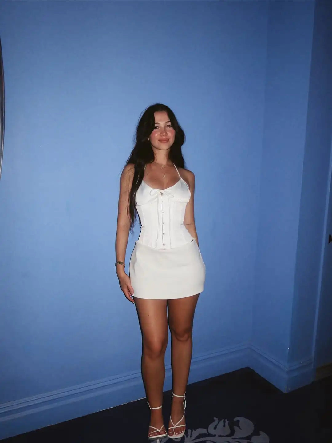 Guz White Satin Corset with Adjustable Back Straps, Slimming and Elegant Style, Strapless V-Neck Top, White Bodycon Skirt with Safety Shorts Design, Sexy Hot Girl Outfit