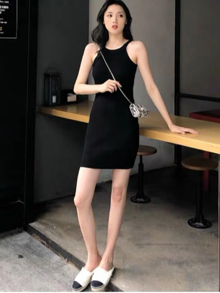 Summer New Style Hong Kong Flavor Slimming Sexy Girl Neck Hanging Bodycon Dress Shoulder Exposure Knitted Strap Dress Women