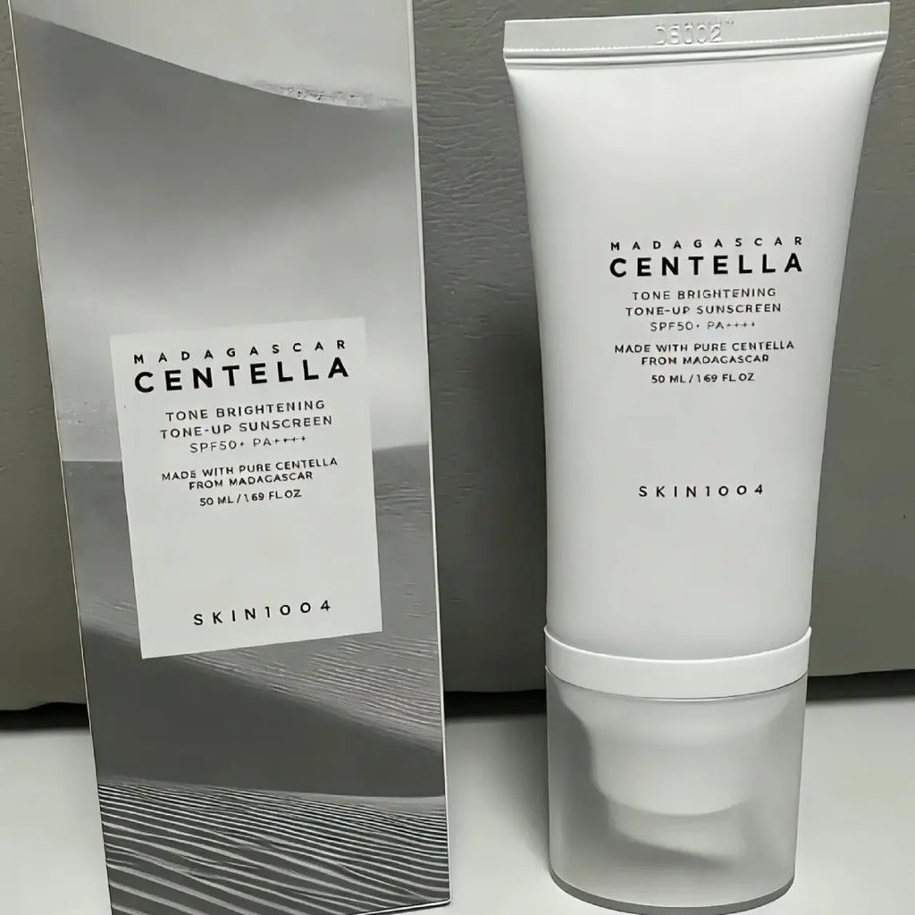 SKIN1004 Centella Sunscreen Moisturizing Dry Sensitive Skin Soothing SPF50+Sunscreen 50ML Sweat Resistant Light And Non Greasy