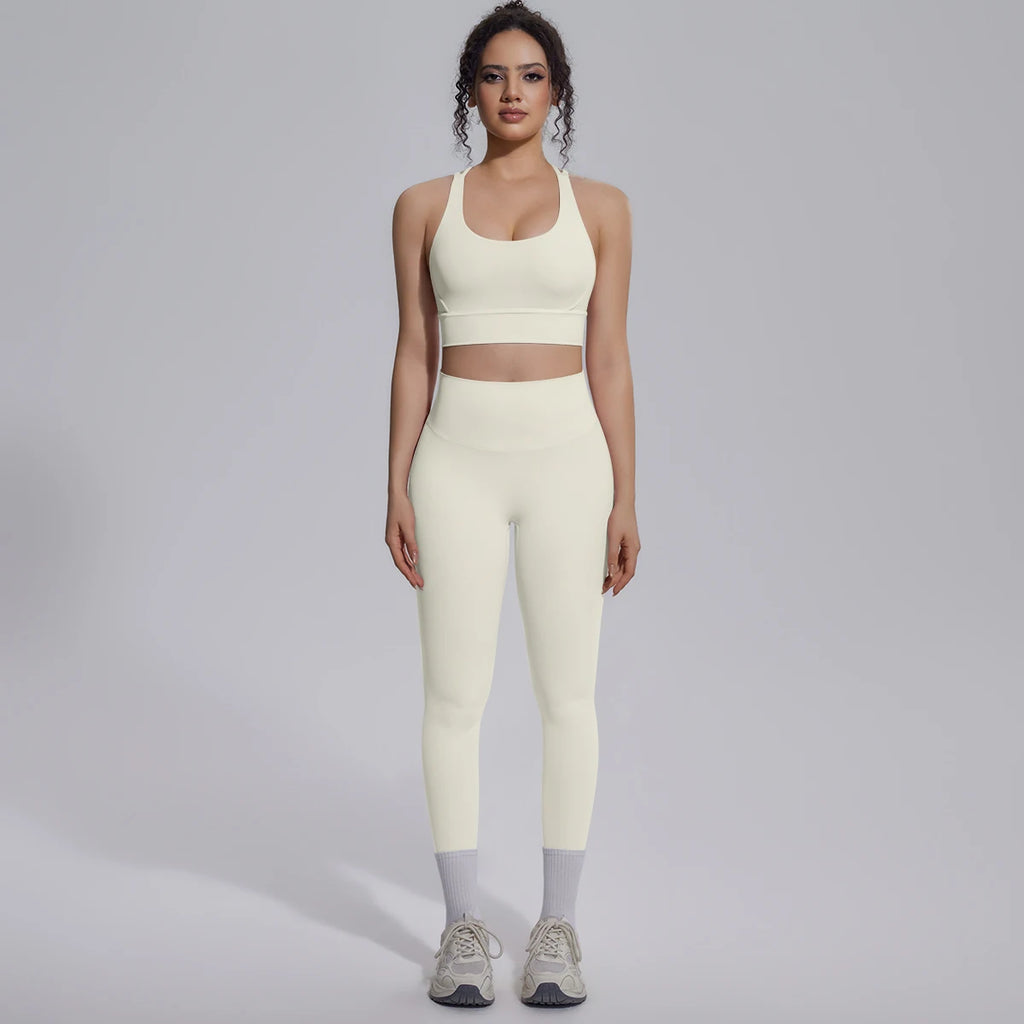 New Yoga Set for Woman Summer Gym Sports Running Bra Top Breathable Peach Buttocks Women Leggings Solid Color Yoga Set