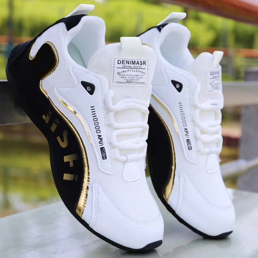 A Pair of Breathable Men's Training Shoes with Lace-Up Design, Comfortable and Lightweight, Suitable for Sports, Outdoor Activities, Commuting, and Casual Wear, Large Size Running Training Shoes