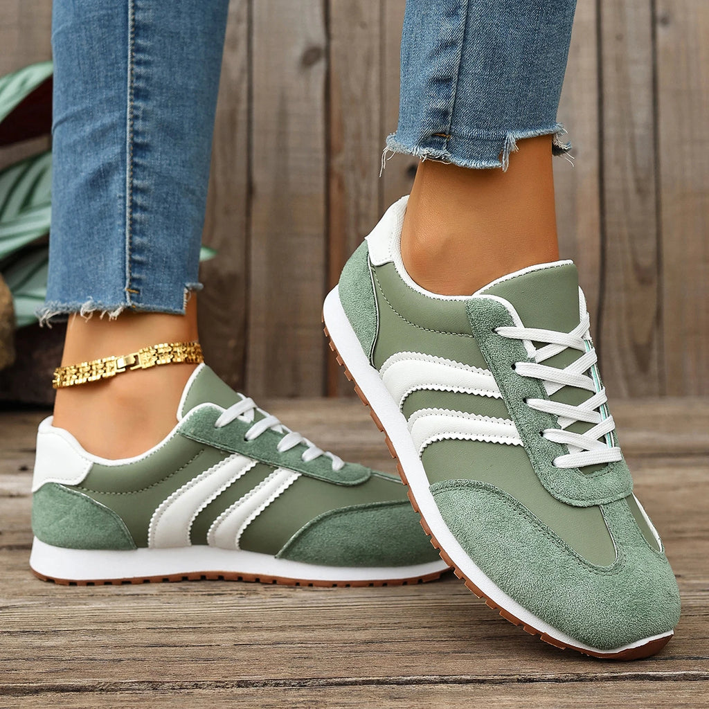 Fashion Women Sneakers 2026 New Breathable Sport Shoes Women Spring Autumn Running Sneakers Casual Lightweight Shoes