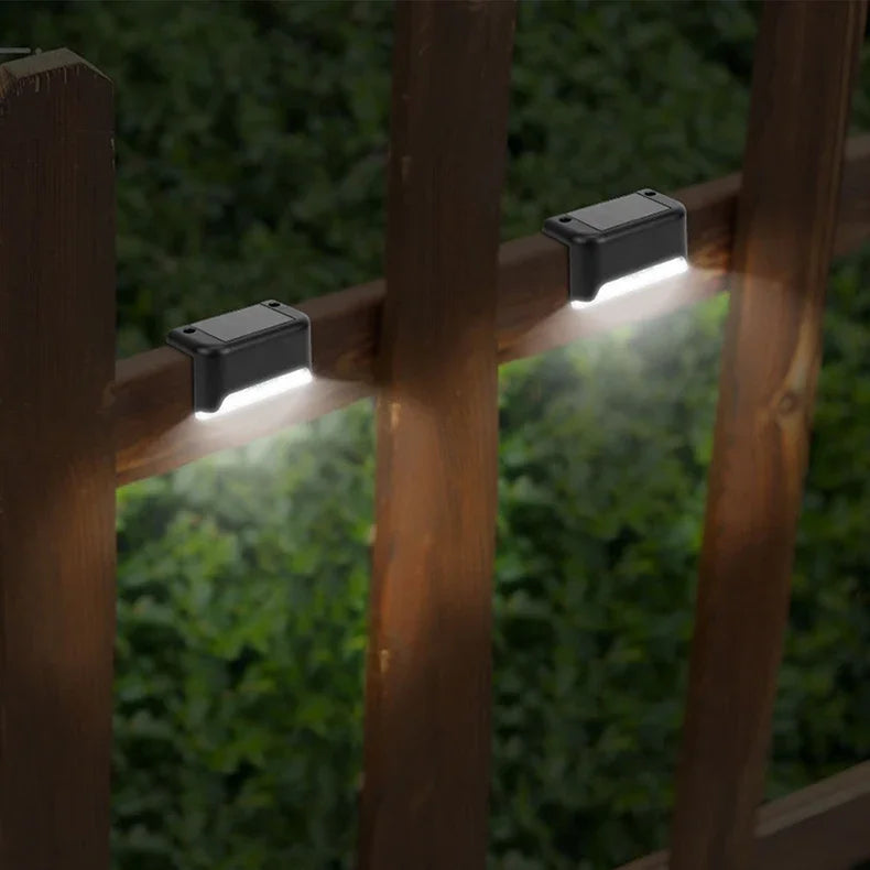 1/4PCS Solar LED Deck Lights Waterproof Outdoor Step Fence Lighting for Patio Yard Stairs Automatic Dusk-to-Dawn L-Shaped Design