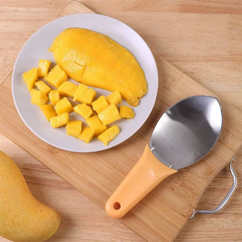 Multifunctional Fruits Peeling Spoon Mango Meat Separator Cutter  Kitchen Gadgets Fruits Watermelon Cutting Digging Gadgets