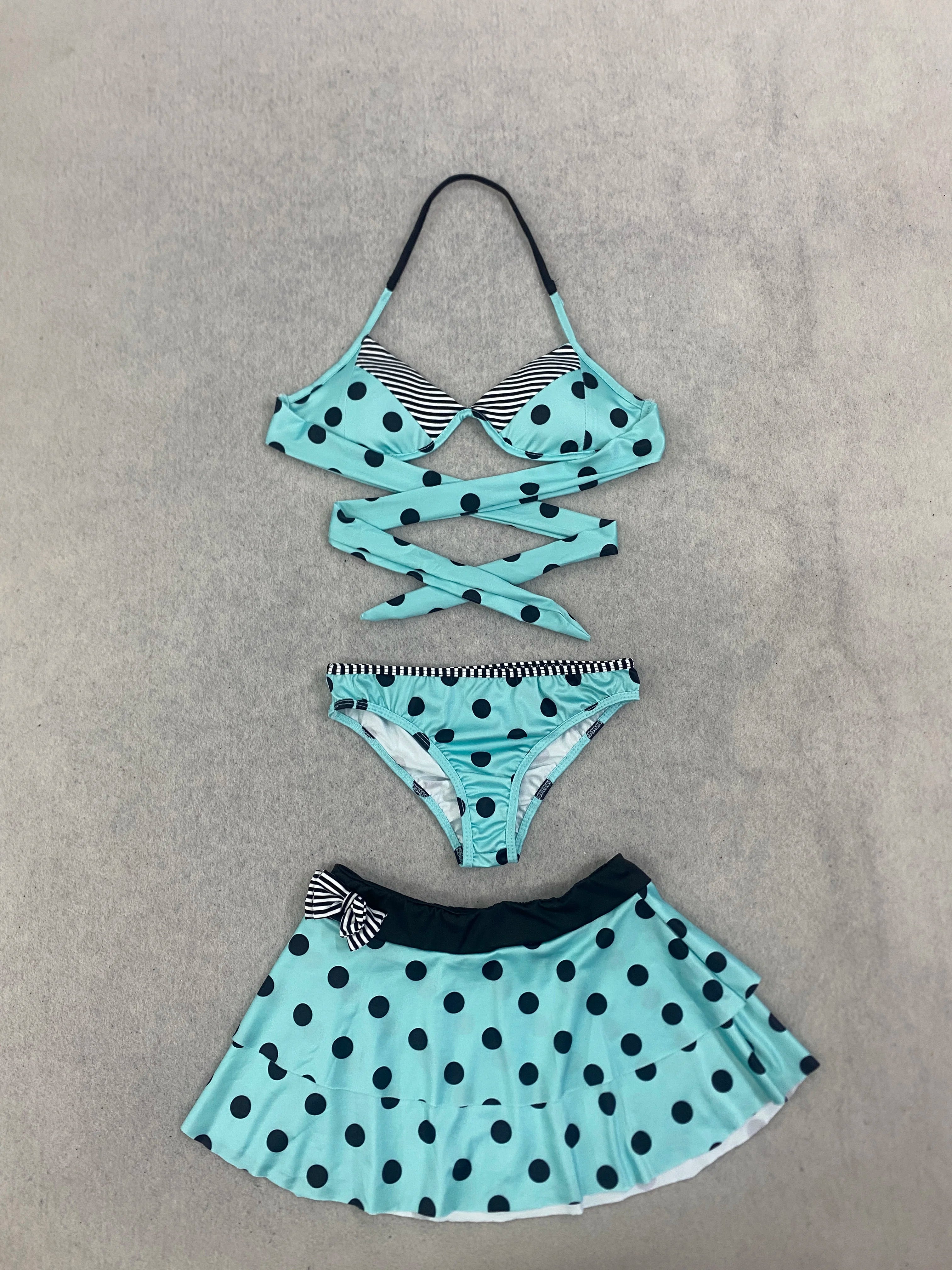 2026 new summer retro polka dot striped bikini set, short skirt, swimsuit, Y2K sweet and spicy girl swimsuit, beach vacation ins