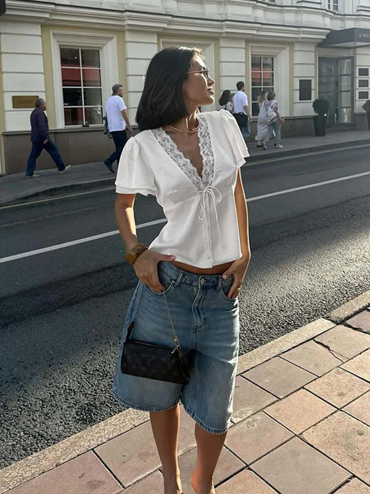 CNYISHE Lace Patchwork Solid Short Sleeve Tops for Women V Neck Sheath Fashion Tees Female Sexy Club T-shirts Elegant Casual