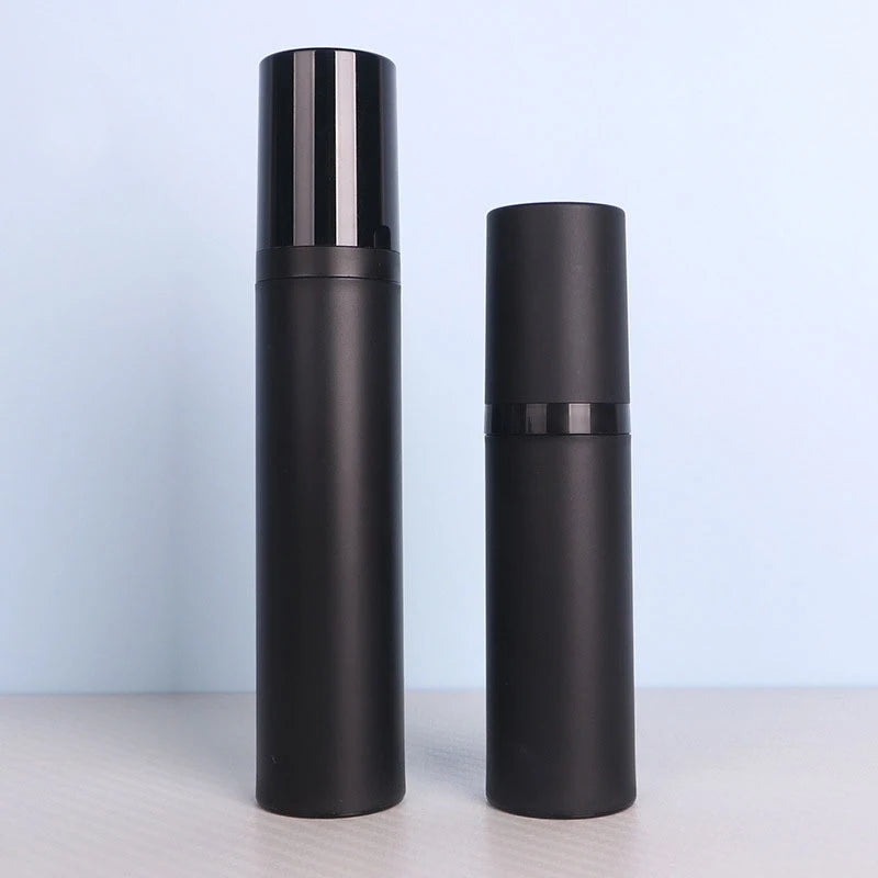 Plastic Pump Bottle 15ml 30ml 50ml Vacuum Pump Bottle Travel Bottling Container Black Lightproof Airless Spray Bottle Lotion