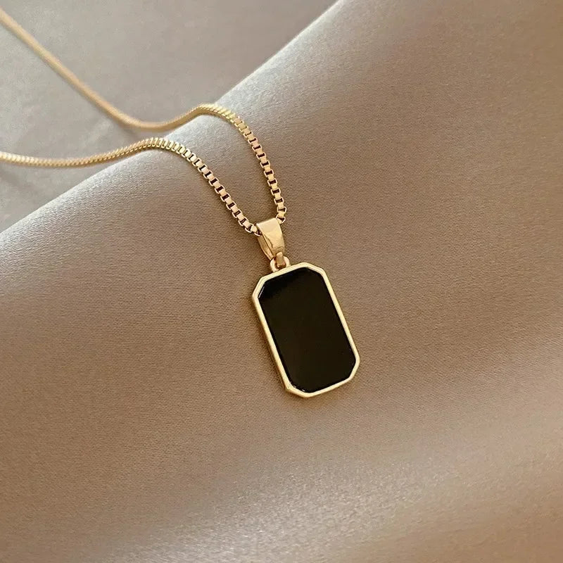Necklaces Exquisite Minimalist Square Pendant Choker Chains Fashion Necklace For Women Jewelry Party Gifts Подвеска На Шею