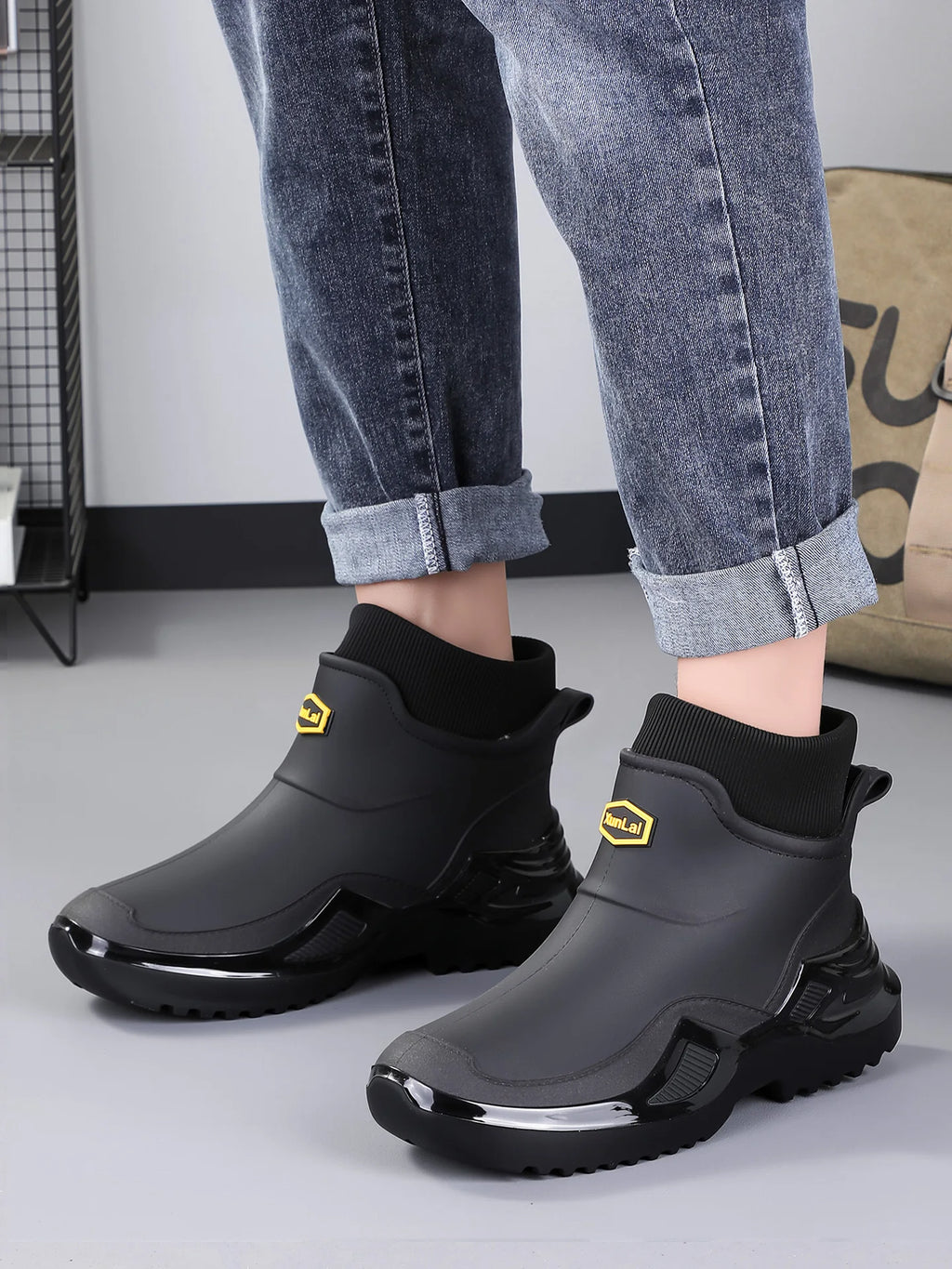 Men Women Winter Waterproof Rain Boots Fleece Warm Snow Sock Cuff Anti Slip Ankle Boots Outdoor Work Garden Shoes Size 36-46