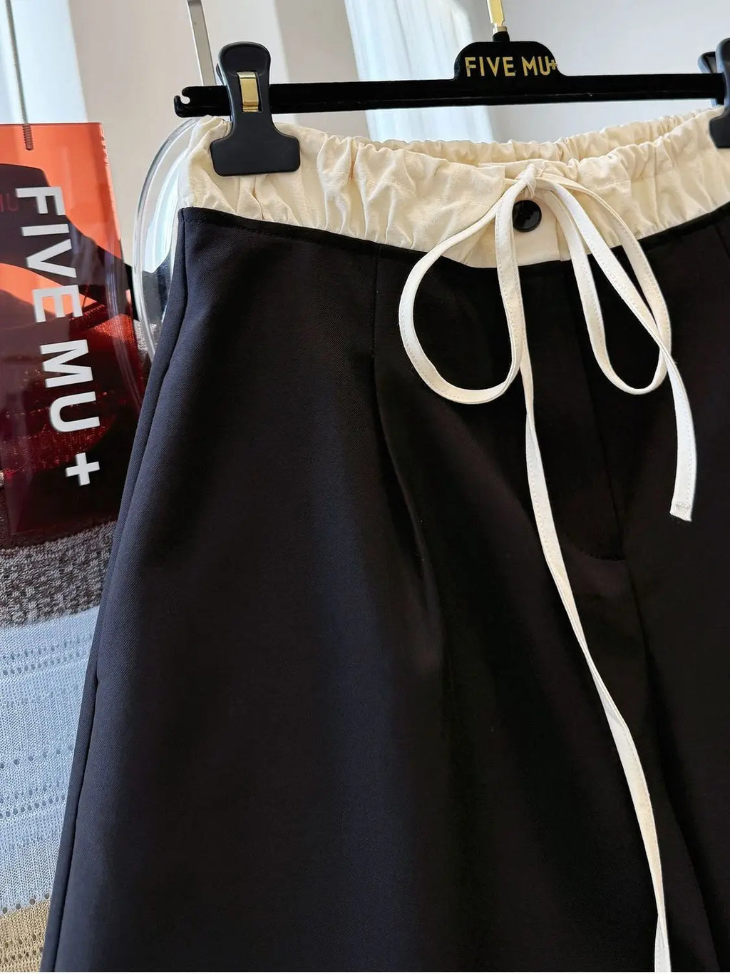 Women's Black Wide-Leg Shorts Contrast Elastic Waist Drawstring Loose Fit Casual Summer Bot