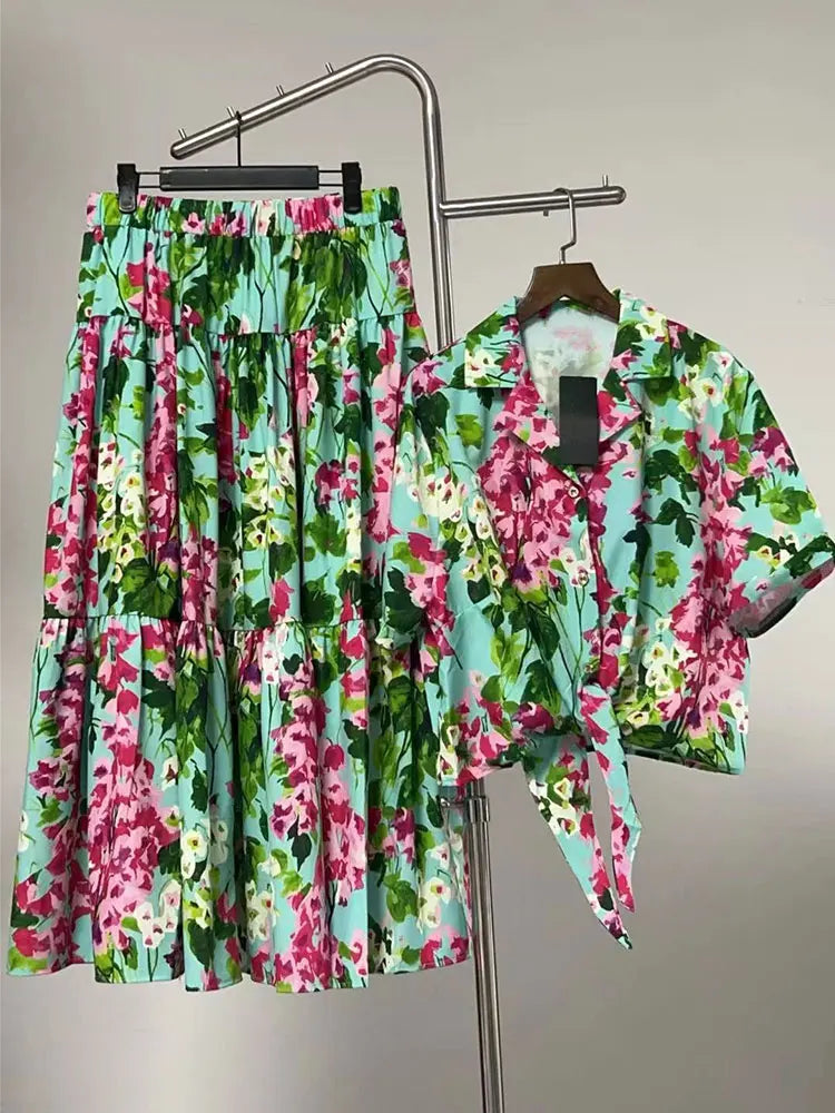 Retro Summer Women's New Two-Piece Lapel Single-Breasted Hem with Strapless Short Shirt + Elastic Waist A-Shaped Fashion Suit