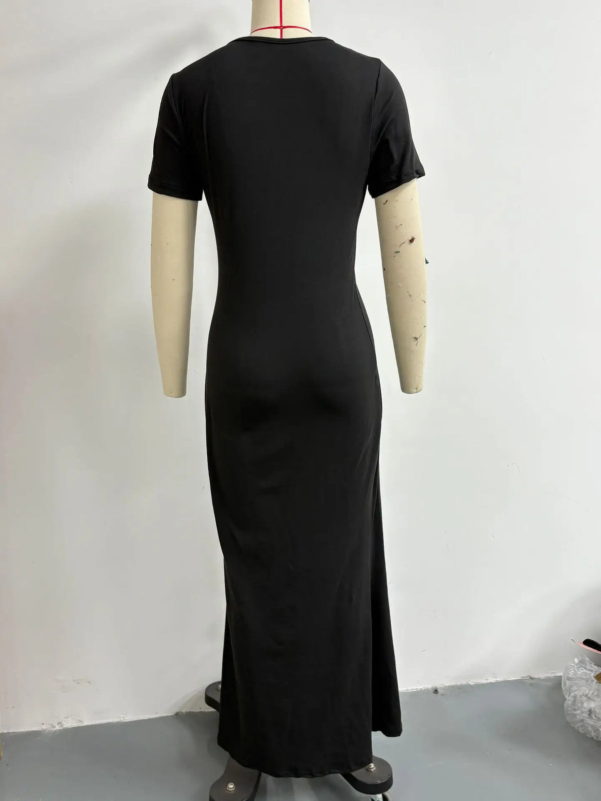 Short-sleeved Solid Color Slim Sexy Waisted Spring And Summer Temperament Dress Women's Round Neck Elegant Long Dress For Dinner