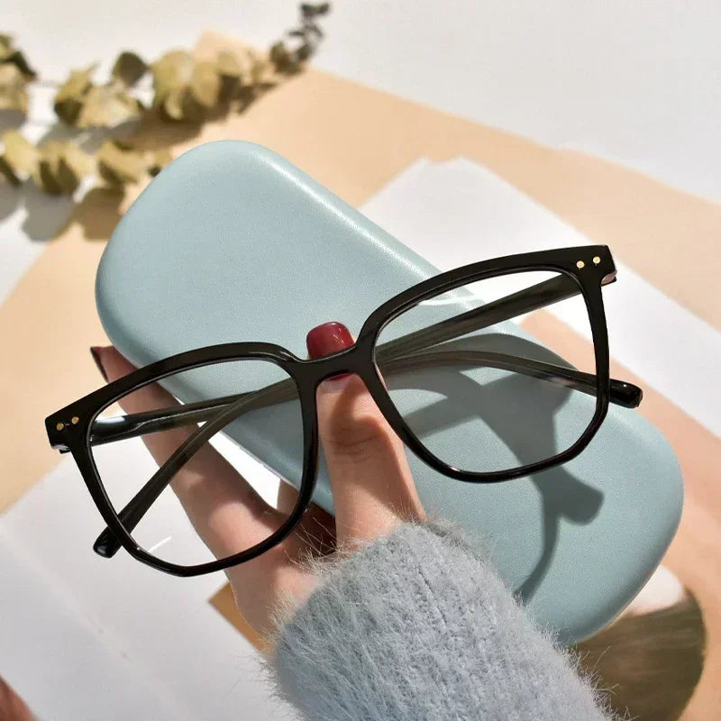 Anti Blue Light Presbyopia Eyeglasses Vintage Trend Oversized Square Hyperopia Eyewear Finished Prescription Reading Glasses