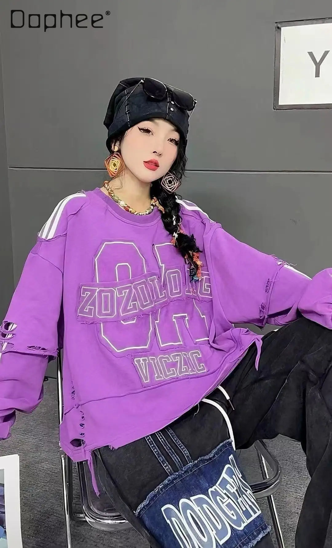 2025 Autumn New European Goods Sweatshirt Distressed Washed Letters Embroidery Patch Ripped Loose Casual Short Sweatshirt Women