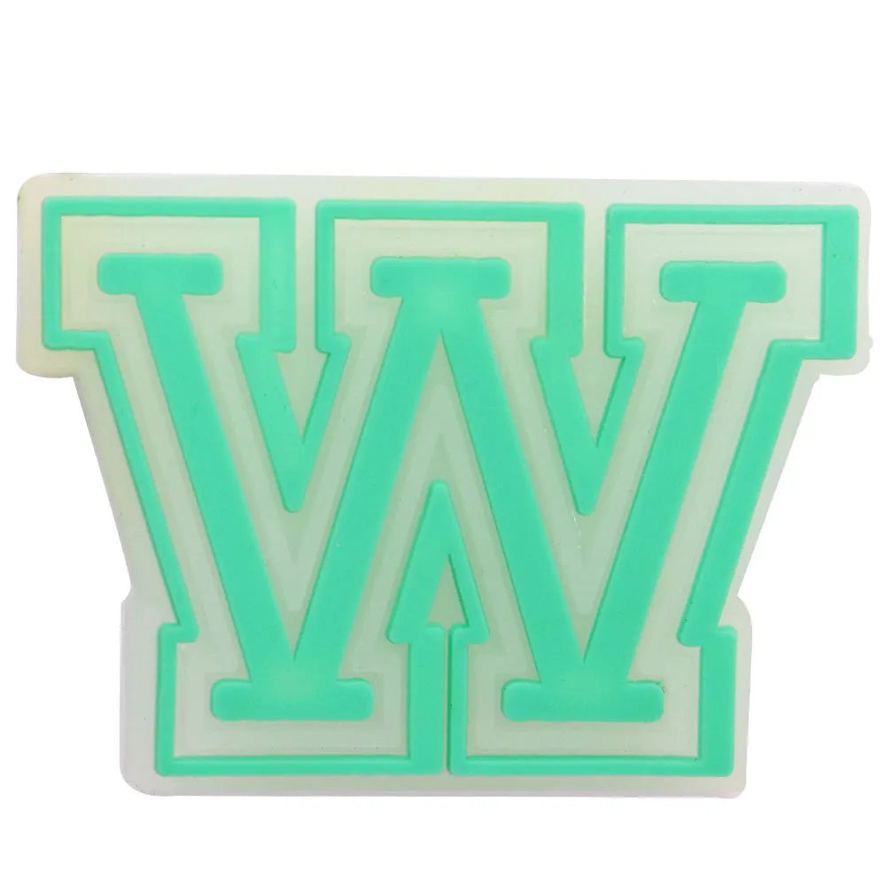 1PCS Cute Cartoon Kawaii Colorful Letter PVC Shoe Charms Grow On The Night Luminous Alphabet Sandals Shoes Decoration Kid Gft