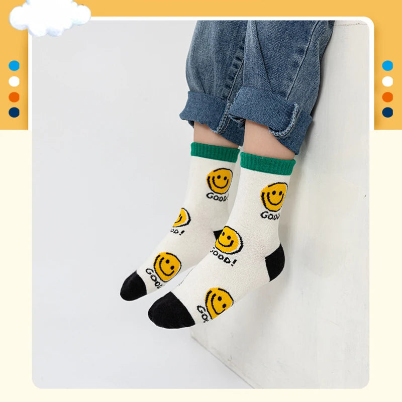 5pairs/Lot Autumn Winter Girls Cotton Socks Child Student Socks Smile Boys New Fashion Multi-Color Warmer Baby Kids Sport Socks