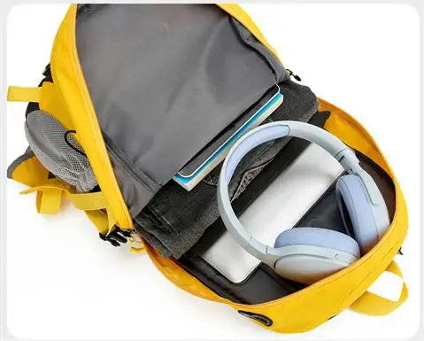 Outdoor Mountaineering Bag Men's Large Capacity Travel Bag Waterproof Hiking Scratch-resistant Wear-resistant Sports Backpack
