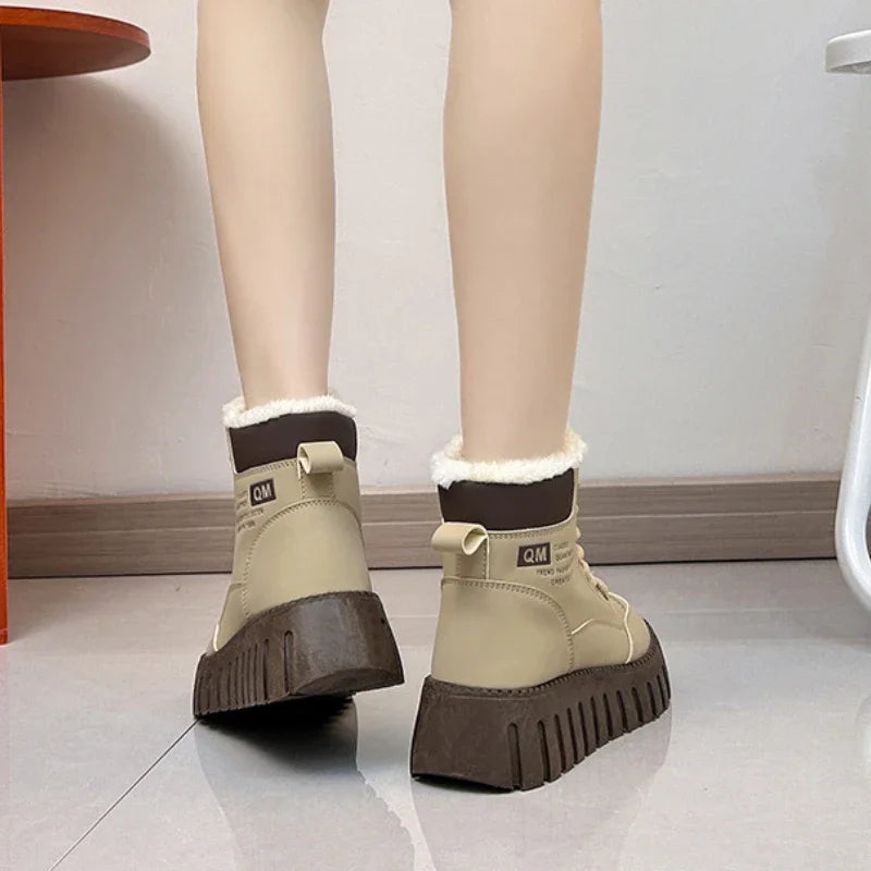 Platform Snow Boots Women 2024 New in Casual Sports Skateboard Shoes Winter Fashion Plus Fur Warm Ankle Boot Footwear Sneaker
