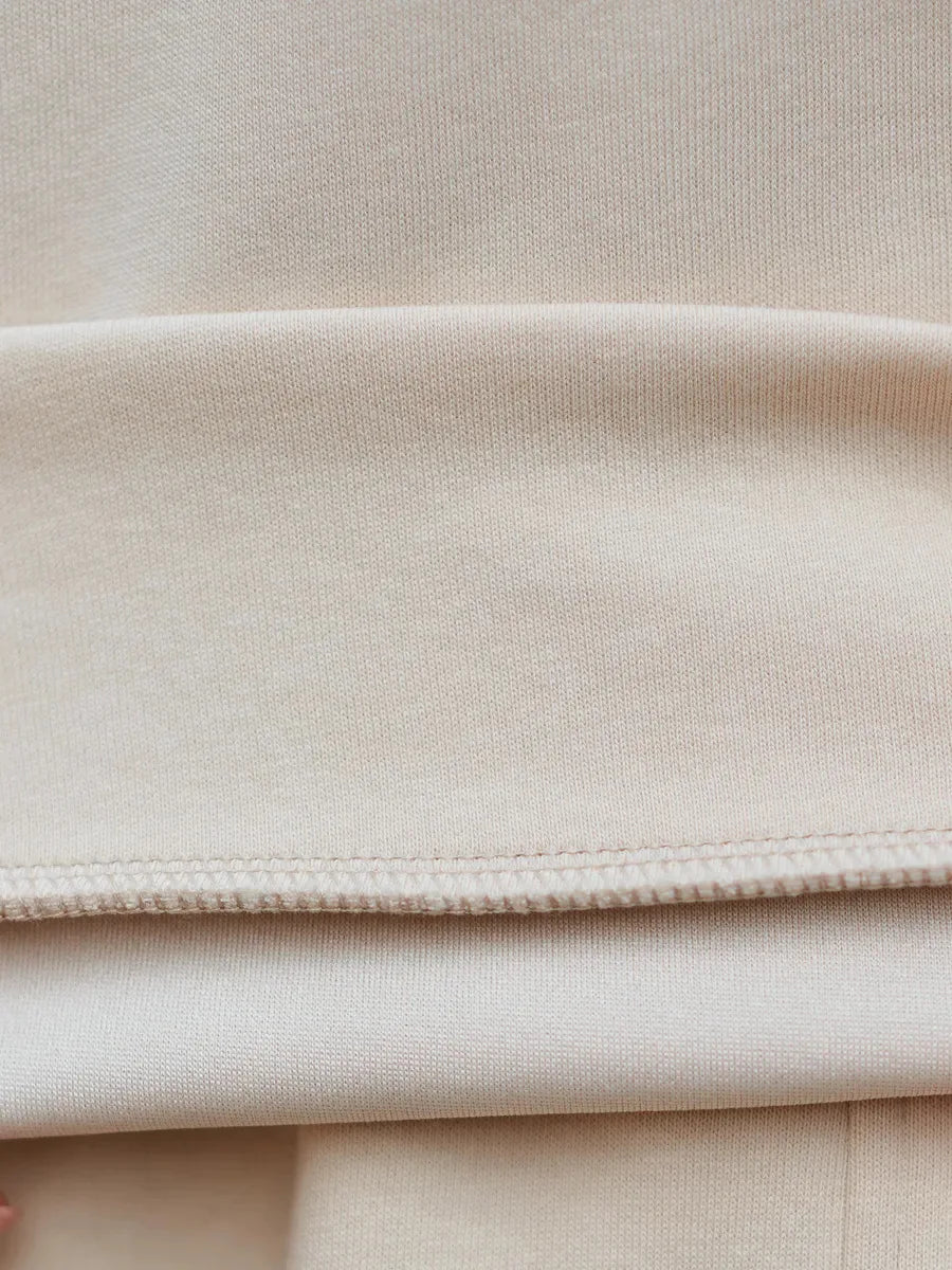 2026 Summer New Long-sleeved Shorts Sweater Set Solid Color Fashion Casual Short 2-piece Set