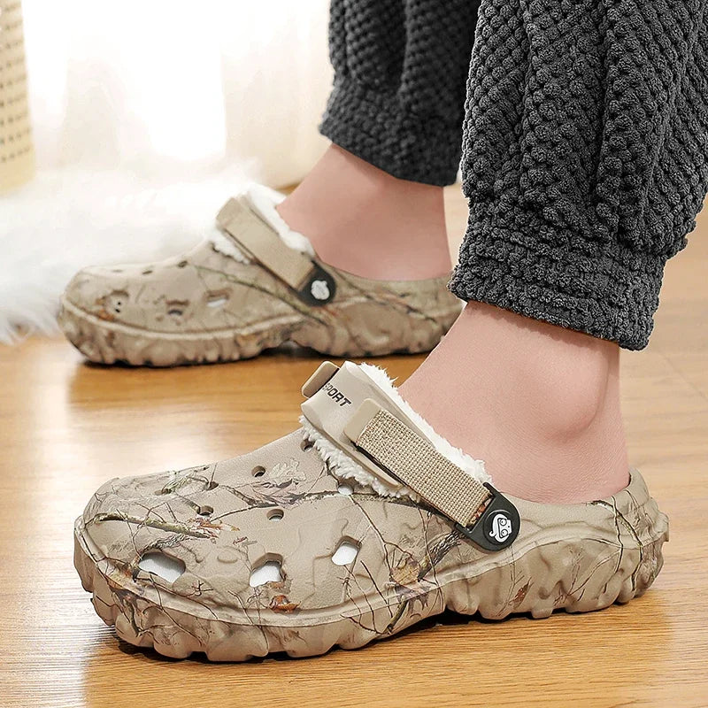 Winter Men Clogs Slippers Warm Furry Slippers Soft Home Cotton Shoe EVA Fluff Slides Casual Outdoor Comfortable Plush Fur Clogs