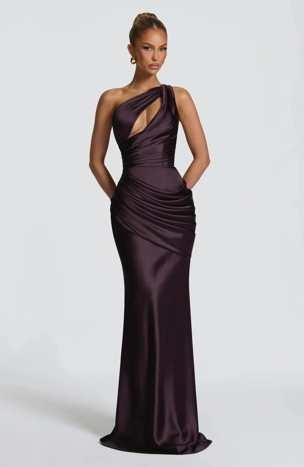 Elegant One Shoulder Satin Long Dress Women Chic Solid Sleeveless Backless Waist Cinching Pleated Dresses  Lady Party Robes New