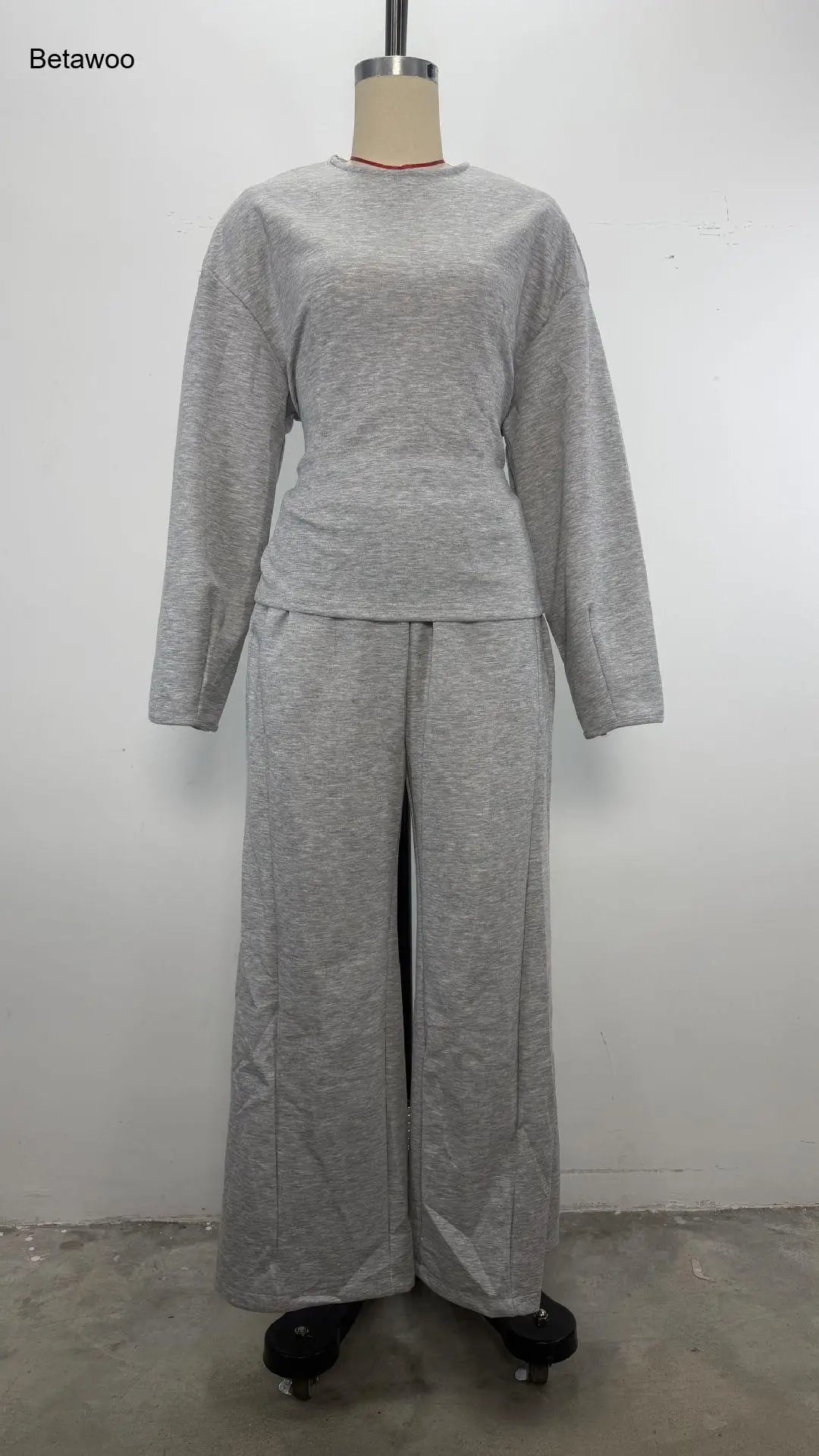 Women's 2 Piece Long Sleeve Top and Wide Leg Pants Set Casual Solid Color Pullover Sweatshirt and Trousers Lounge Wear Outfit