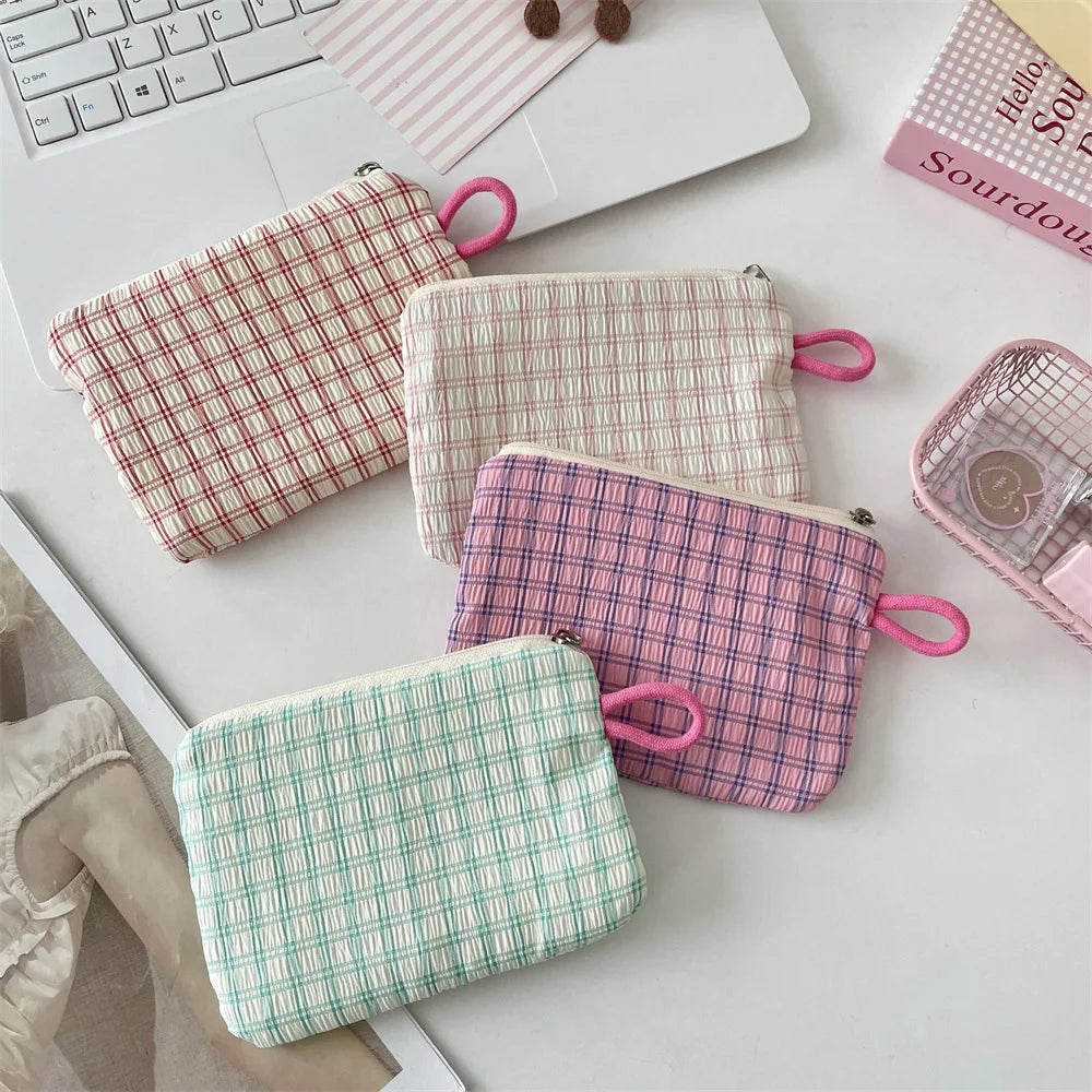 women's Coin Purses Korean Floral Countryside Style Sweet Kawaii Coin Purses Portable Lipstick ID Key Storage Bag Cosmetic Bag