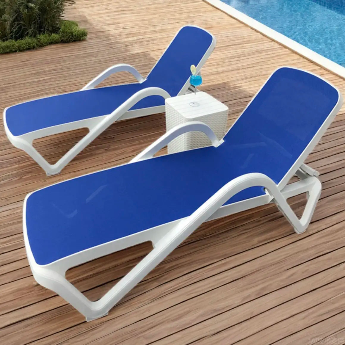 Waterproof Plastic Outside Pool Furniture Outdoor Adjustable Sun Lounge Modern Garden Hotel Daybed Patio Chaise Lounger