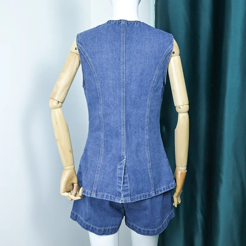 2026 Denim Shorts Suit Women Streetwear Outfits Distressed Top Sleeveless Round Collar Single Breasted Short Pants 2 Piece Sets