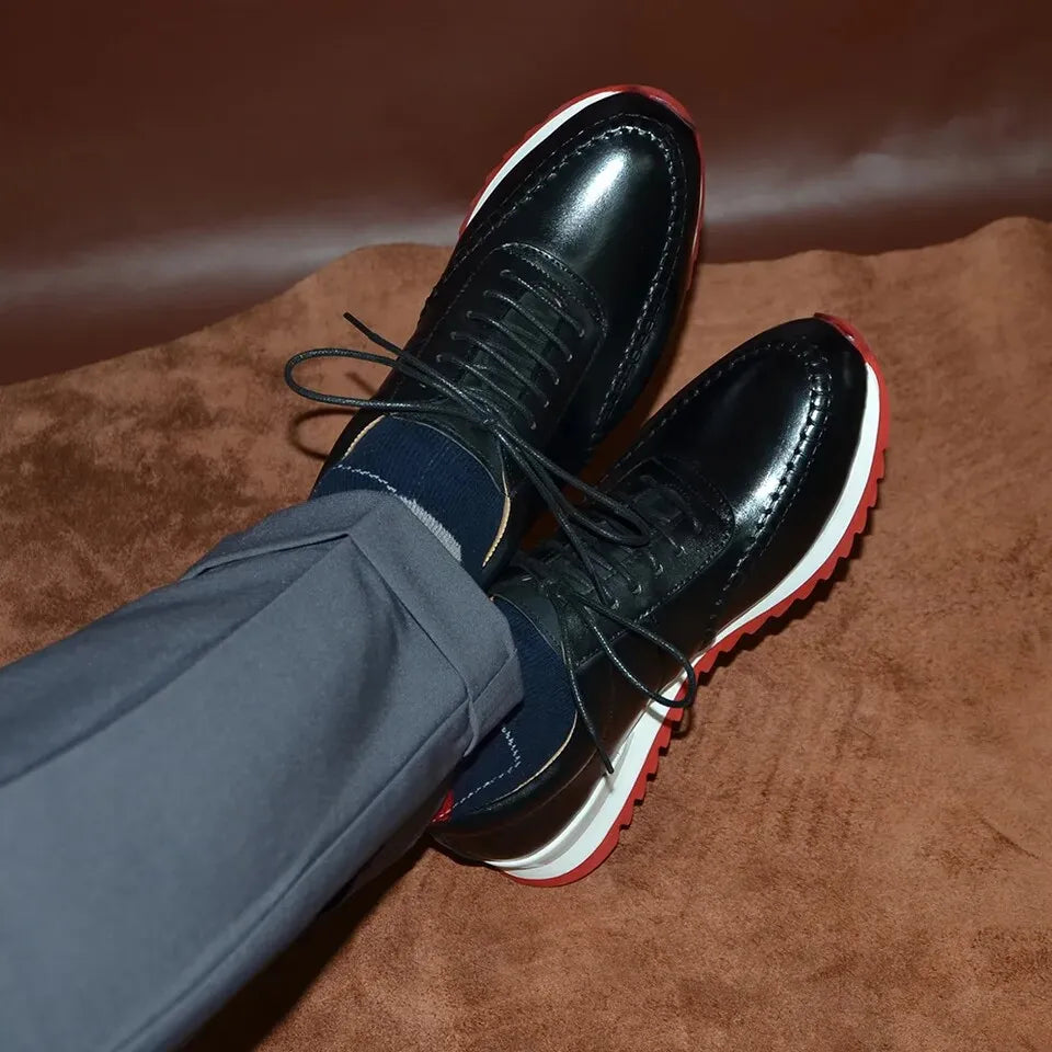Men Shoes British Genuine Leather Shoes Comfortable Autumn 2026 New Lace Up Casual Shoes Crocodile Pattern Outdoor Men Sneakers