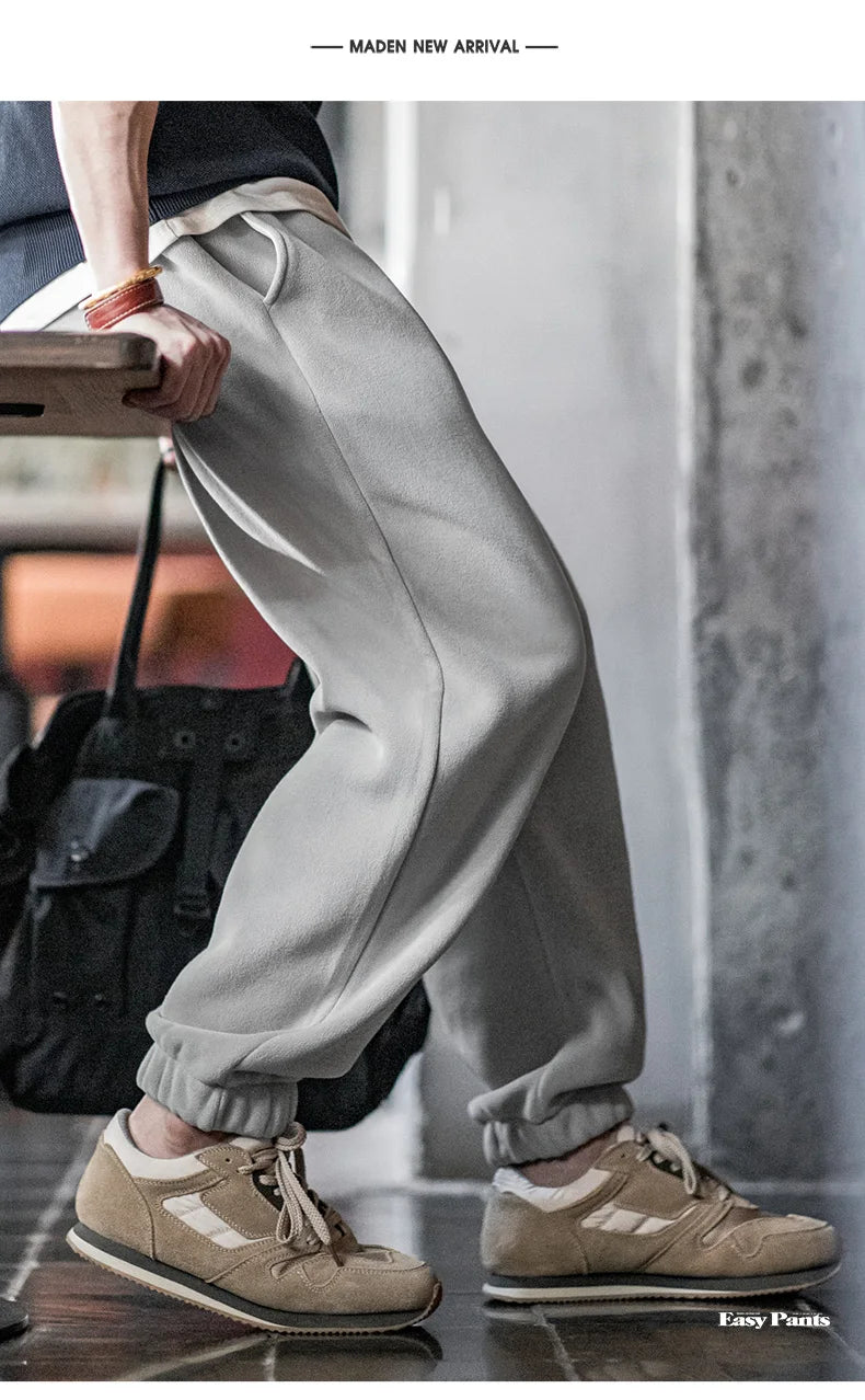 Maden Men's Casual Polar Fleece Cuffed Sweatpants Solid Color Elastic Waist Fleece-lined Pants Warm Sports Straight-leg Trousers