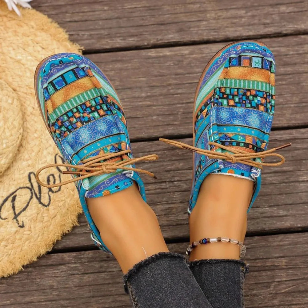 Spring 2025 Women's Printed Canvas Shoes Flat Platform Casual Toe Loafers Breathable Autumn Fashion Sneakers