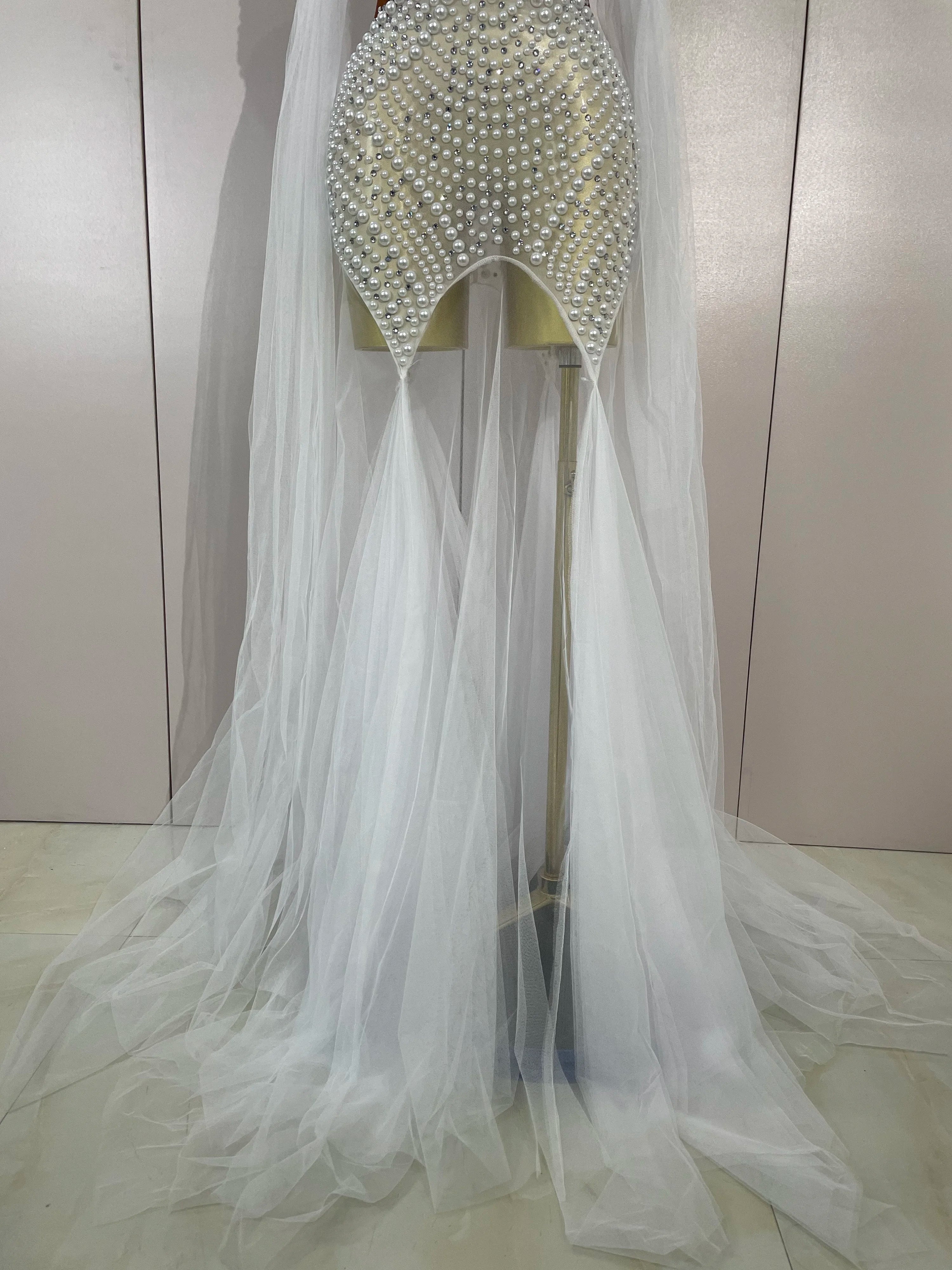 Elegant Sparkly Rhinestone White Pearl Sexy Strapless Mesh Long Dress Wedding Guest Gowns Luxury Birthday Evening Party Dress