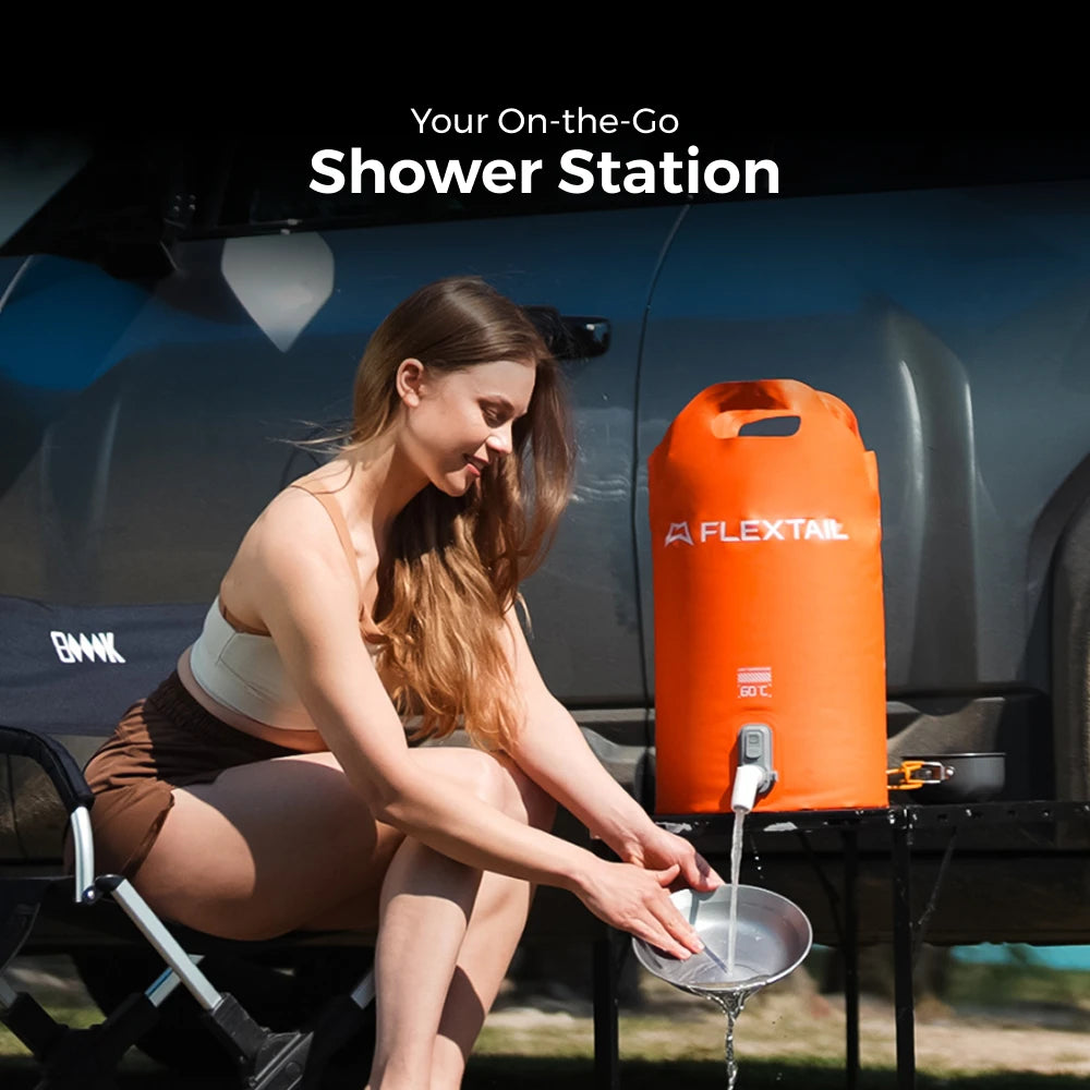 FLEXTAIL TINY SHOWER BUCKET/BAG - 20L Outdoor Water Reservoir with Built-in Pump, Automatic Dispensing, Two-Speed Adjustment
