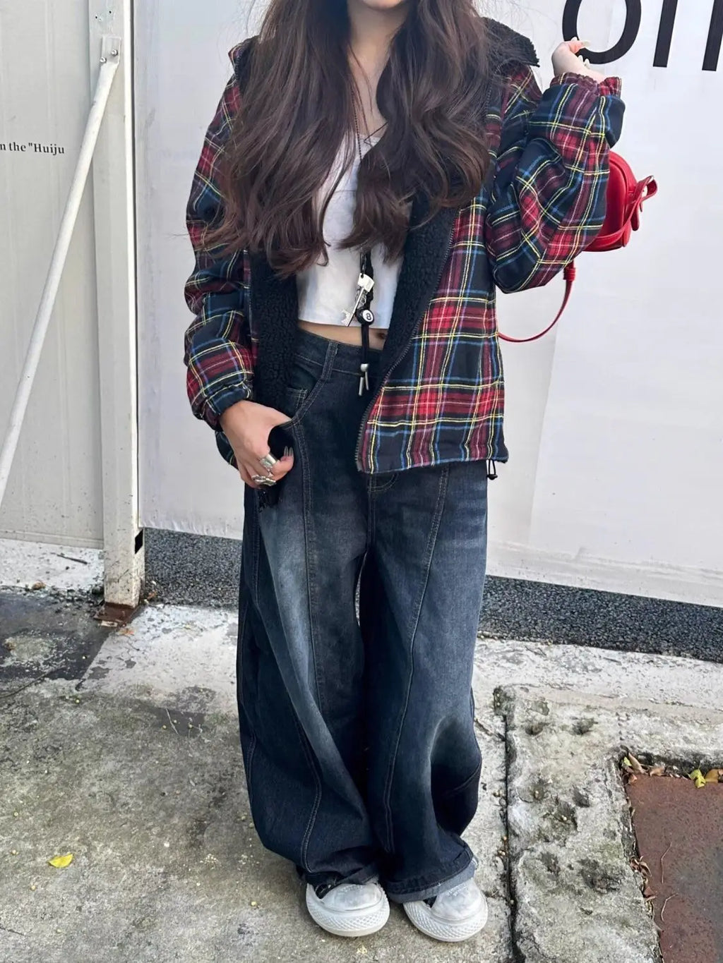 Stylish Chic Elegant Embroidered Patchwork Jeans Women Vintage Washed Draping Denim Straight Loose Fit Slimming Versatile Pants