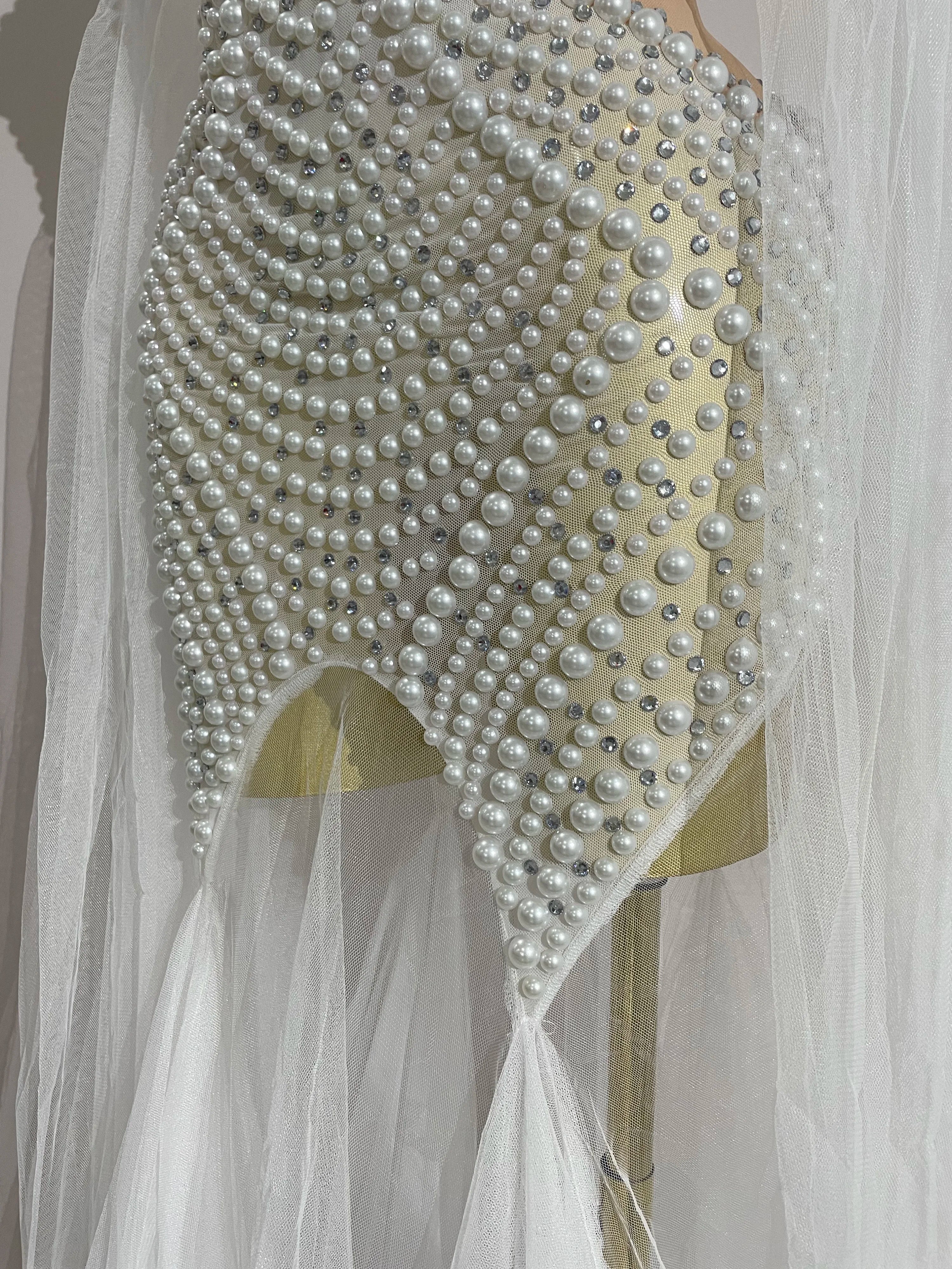 Elegant Sparkly Rhinestone White Pearl Sexy Strapless Mesh Long Dress Wedding Guest Gowns Luxury Birthday Evening Party Dress