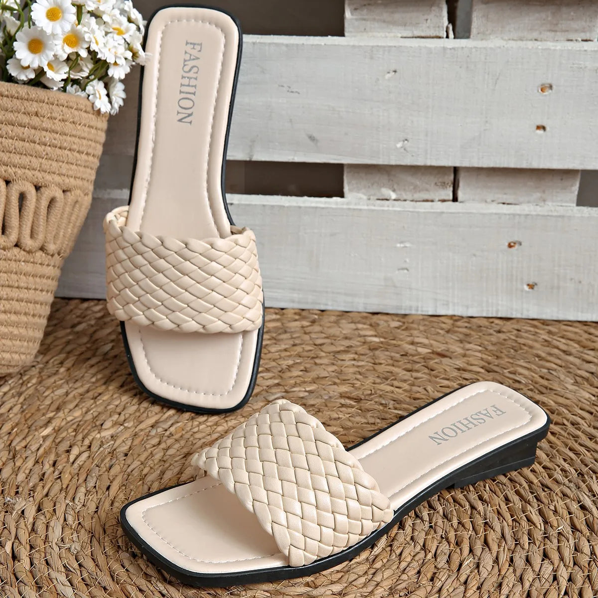 Women's Sandals Summer Luxury Fashion Flat Bottom Slippers Casual Simple Solid Colour One Word Woven Strap Sandy Beach Sandals