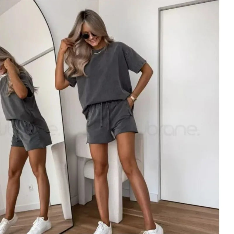 Simple Basic Shorts Set Solid Color Casual Comfortable Loose Temperament Daily Versatile Two-piece Set For Women 2026 Summer