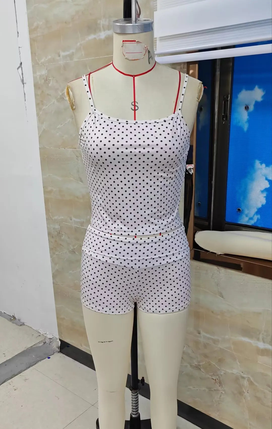 Women's Dots Print Summer Loungewear Set Sleeveless Cami Tops with Fold Over Waist Shorts Sleepwear 2 Piece Outfits