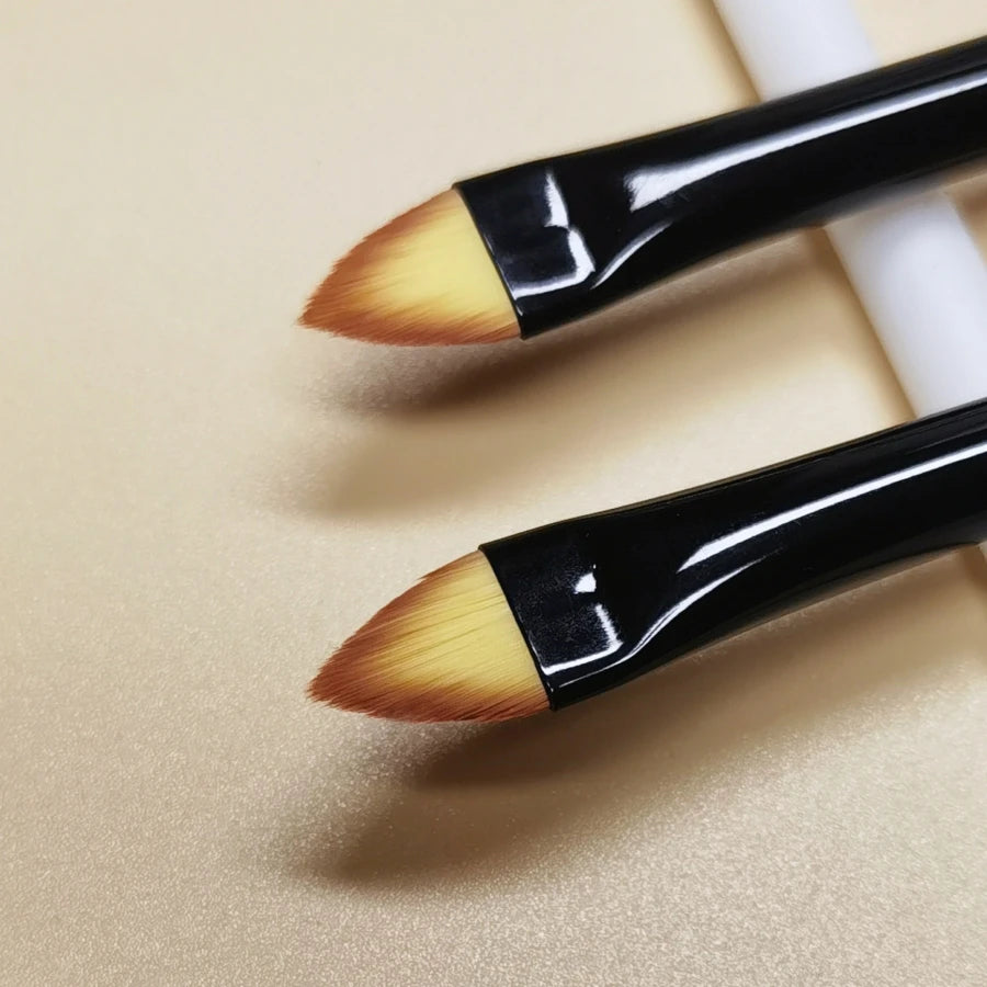 Triangle Concealer Makeup Brush Cosmetic Liquid Foundation Contour Cream Beauty Brushes Face Make Up Tools