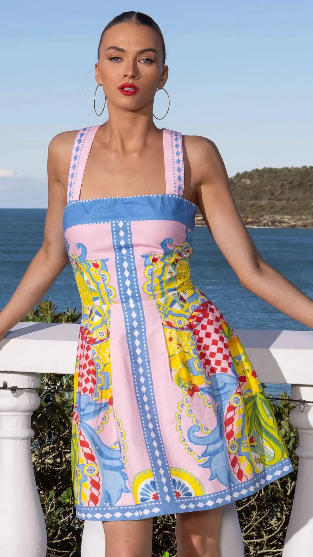 2026 Summer Fashion New Women's Elegant Design Printed Dress Strap Vacation Storm Simia Temperament Short A-line Dress