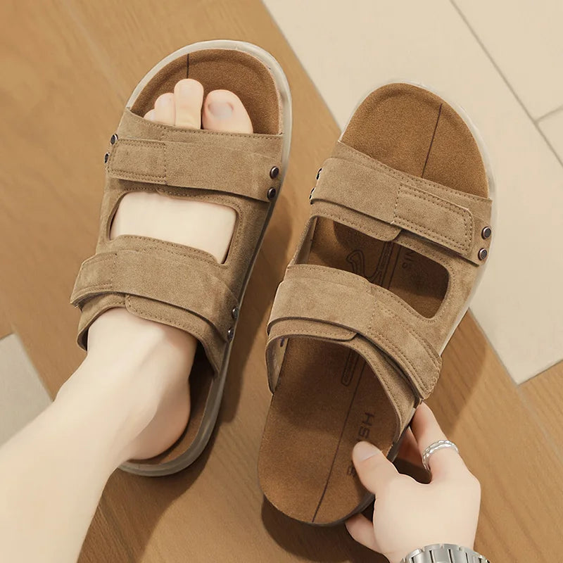 Sandals Breathable Soft Flat Shoes Men Slippers Breathable Casual Shoes for Men Beach Sandals Summer Fashion Shoes Luxury