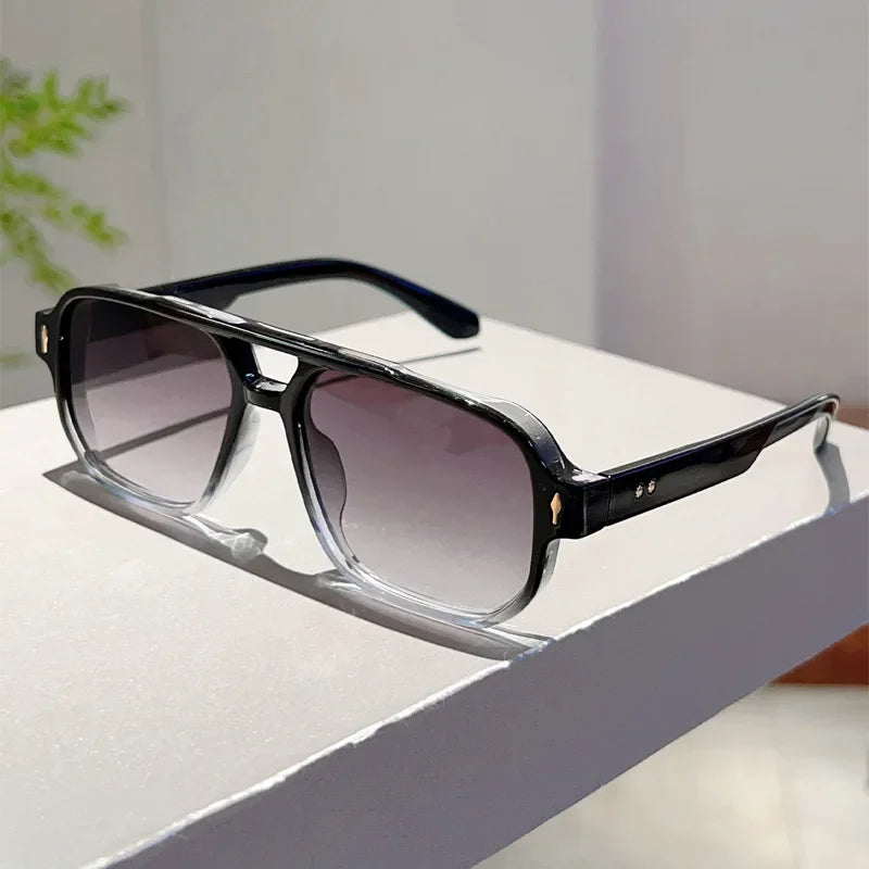 New HD Ultra Light Small Arrowhead Fashion Sunglasses UV400 Retro UV Protection Driving Street Shooting Riding Shades Eyeglasses