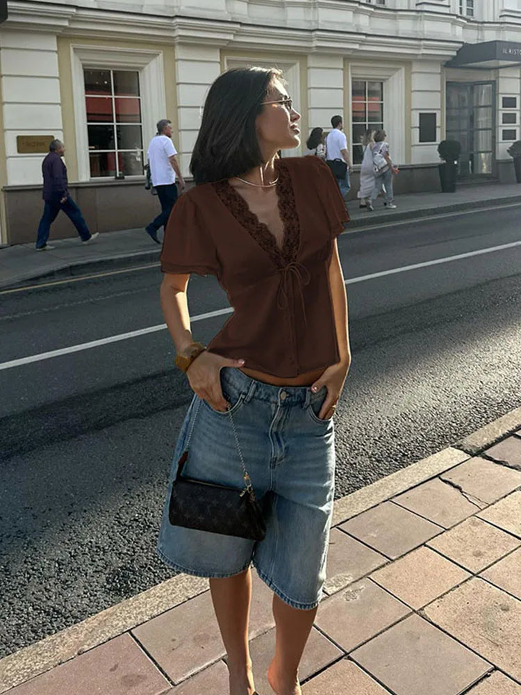 CNYISHE Lace Patchwork Solid Short Sleeve Tops for Women V Neck Sheath Fashion Tees Female Sexy Club T-shirts Elegant Casual