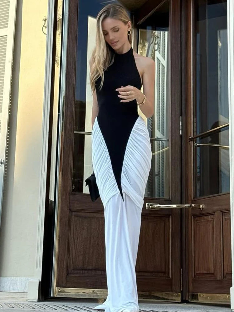 Nibber Folds Maxi Dress Women Black White Patchwork Peach Butt Halter Backless Slit Summer Trend Temperament Clubwear Vestidos