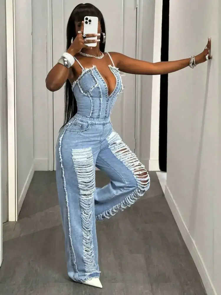 SHENGPALAE Women Denim Jumpsuit Spaghetti Strap Wide Leg Ripped Frayed Pocket Street Washed Autumn 2026 New 05E03276