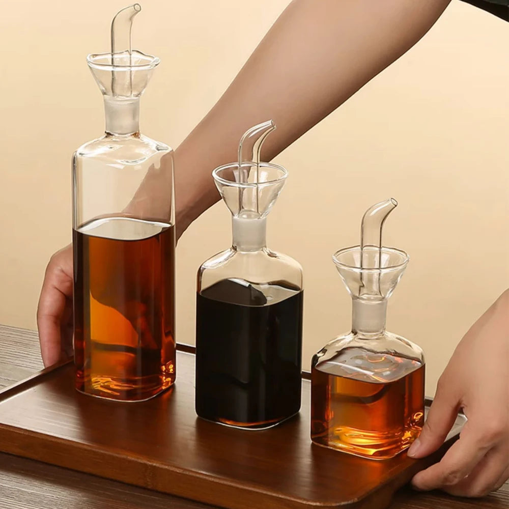 Olive Oil Dispenser Bottle Borosilicate Glass - Non Drip Oil Dispenser for Kitchen, Leak Proof Vinegar Drizzler Cruet Easy Clean